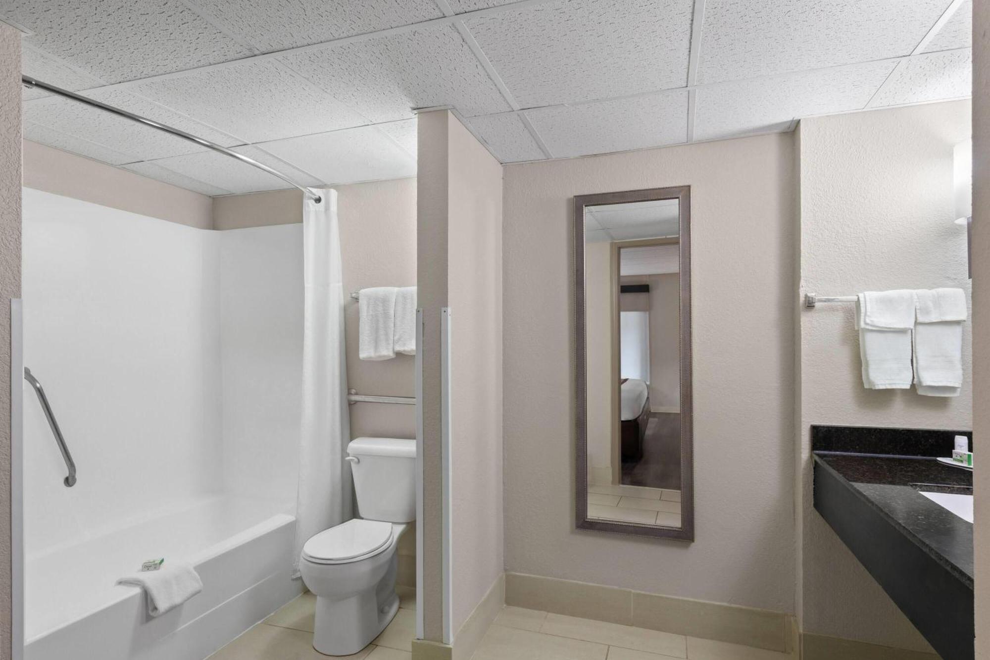 Baymont By Wyndham Knoxville I-75 Exterior foto